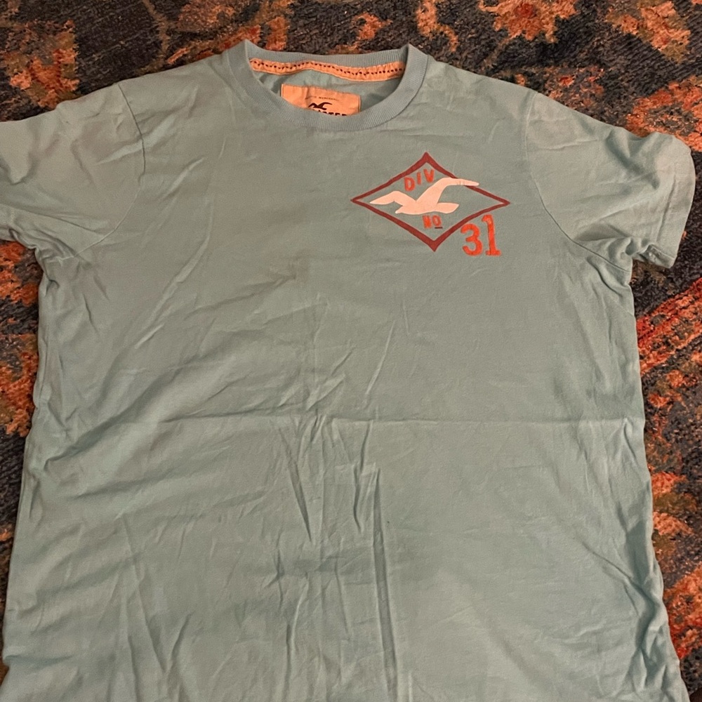 Hollister men’s shirt